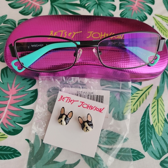 BNIP Betsey Johnson bundle - Picture 1 of 6